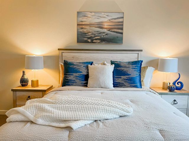 854 Dana Point Way, Oceanside, CA 92058