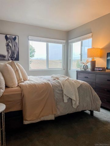 854 Dana Point Way, Oceanside, CA 92058