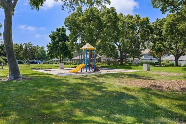 854 Dana Point Way, Oceanside, CA 92058