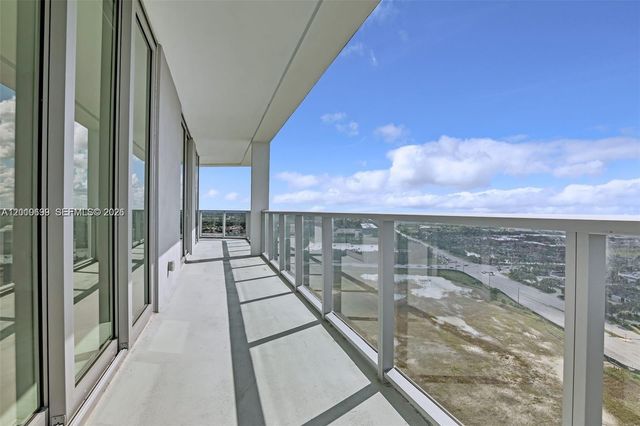 2000 Metropica Way 2204, Sunrise, FL 33323