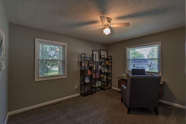 602 Aspen Drive, Nixa, MO 65714