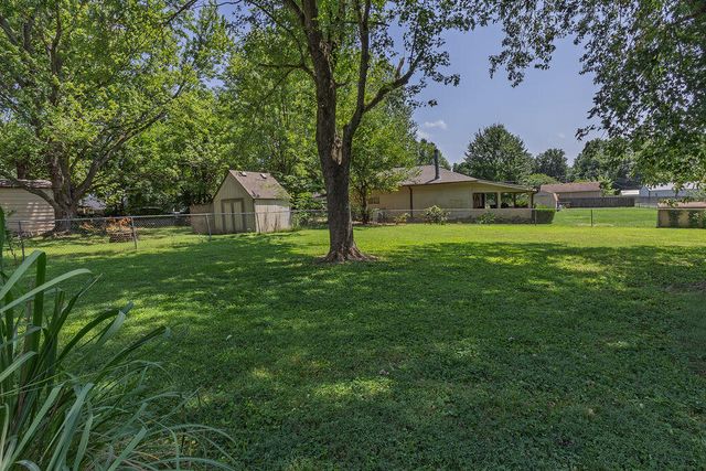 602 Aspen Drive, Nixa, MO 65714