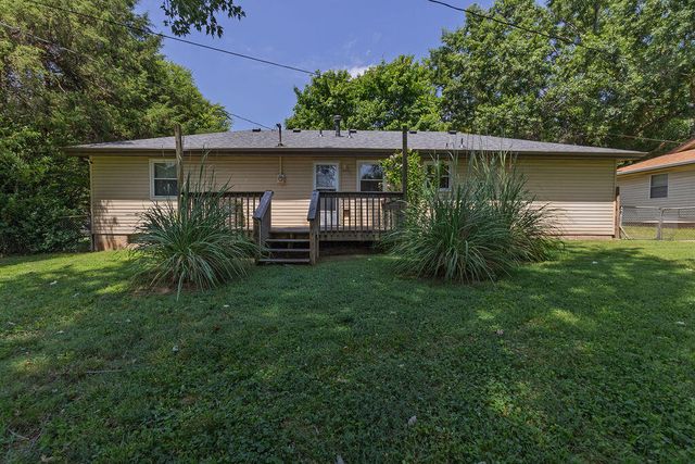 602 Aspen Drive, Nixa, MO 65714