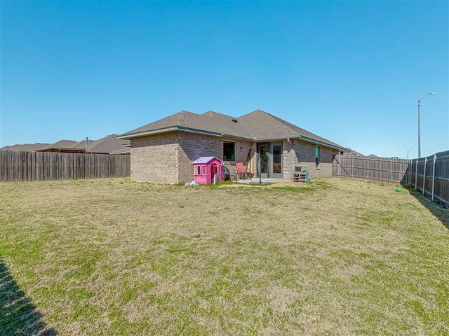 9400 NW 87th Street, Yukon, OK 73099