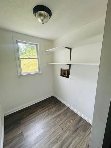 79 HWY 1482, Oneida, KY 40972