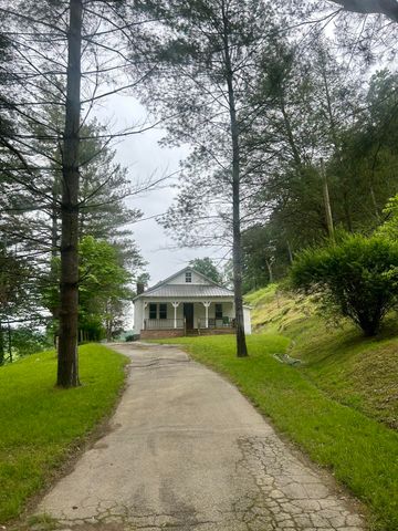 79 HWY 1482, Oneida, KY 40972