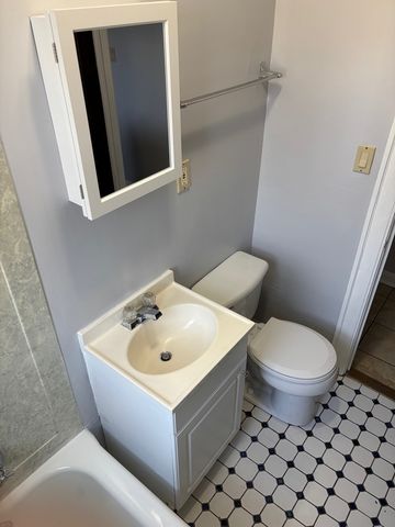 10904 S Avenue D Avenue 2S, Chicago, IL 60617