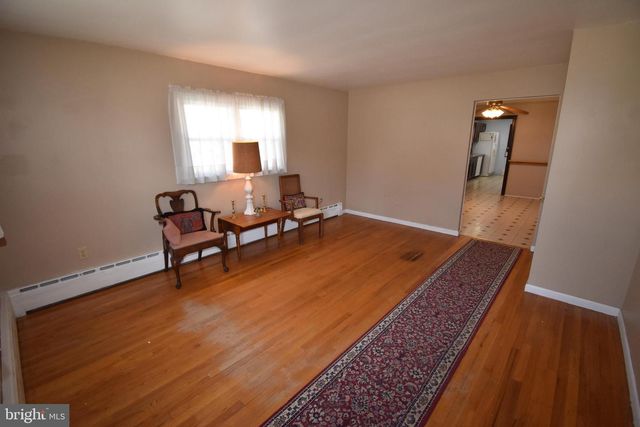 165 W FEDERAL ST, Burlington, NJ 08016