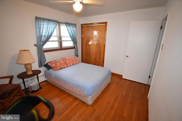 165 W FEDERAL ST, Burlington, NJ 08016