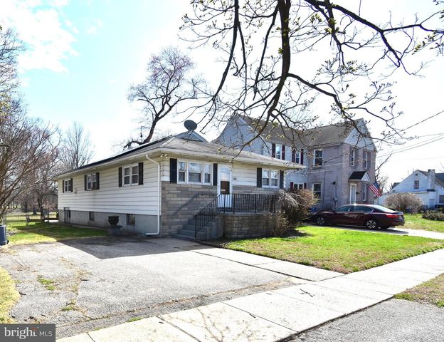165 W FEDERAL ST, Burlington, NJ 08016