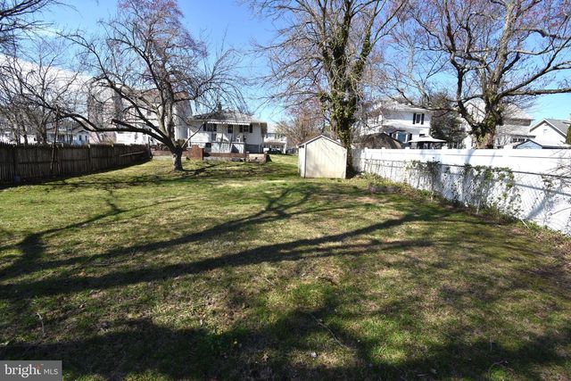 165 W FEDERAL ST, Burlington, NJ 08016