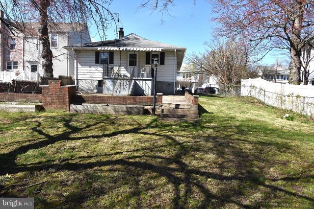 165 W FEDERAL ST, Burlington, NJ 08016