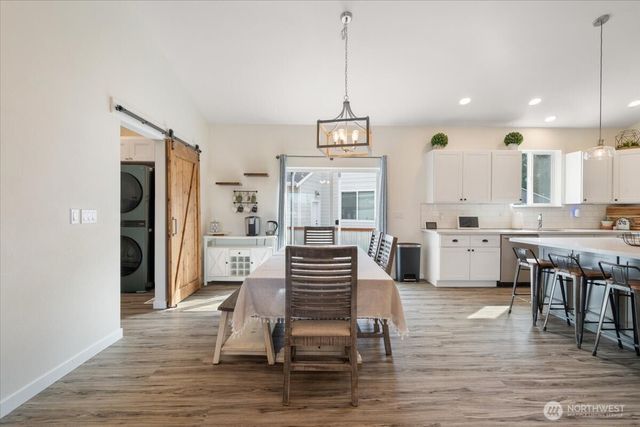 171 9th St NW, Carbonado, WA 98323