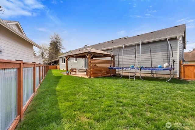 171 9th St NW, Carbonado, WA 98323