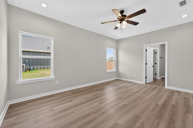 203 Toro Dr., Winona, TX 75792