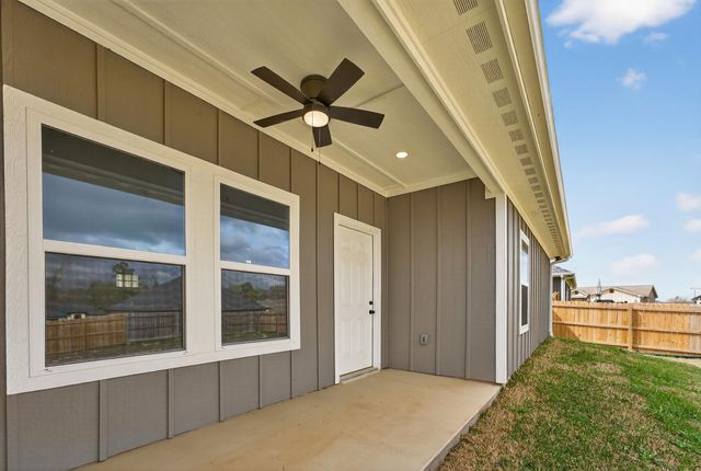 203 Toro Dr., Winona, TX 75792