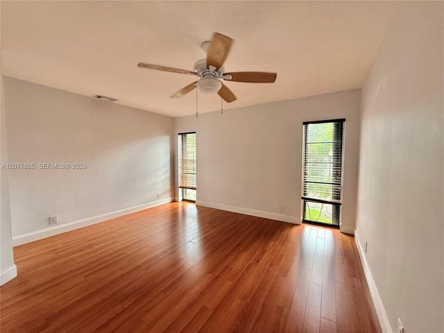 9717 N New River Canal Road 406, Plantation, FL 33324
