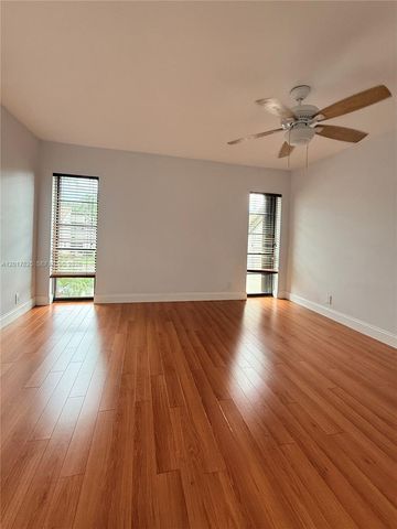 9717 N New River Canal Road 406, Plantation, FL 33324