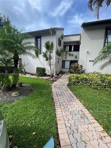 9717 N New River Canal Road 406, Plantation, FL 33324
