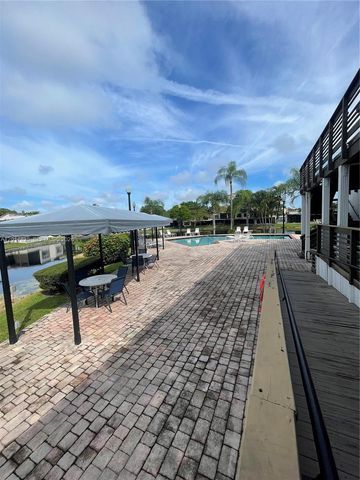 9717 N New River Canal Road 406, Plantation, FL 33324