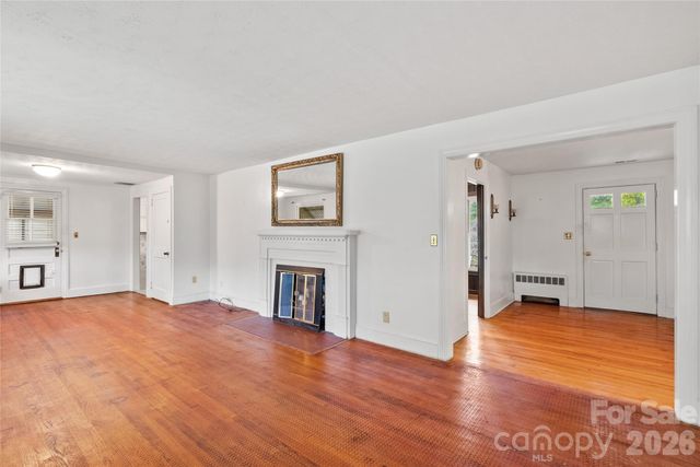 474 N Main Street, Mars Hill, NC 28754