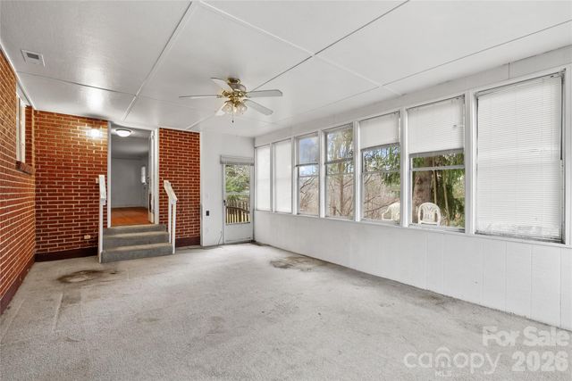 474 N Main Street, Mars Hill, NC 28754