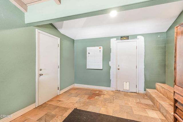 936 El Segundo Drive, Thousand Oaks, CA 91362