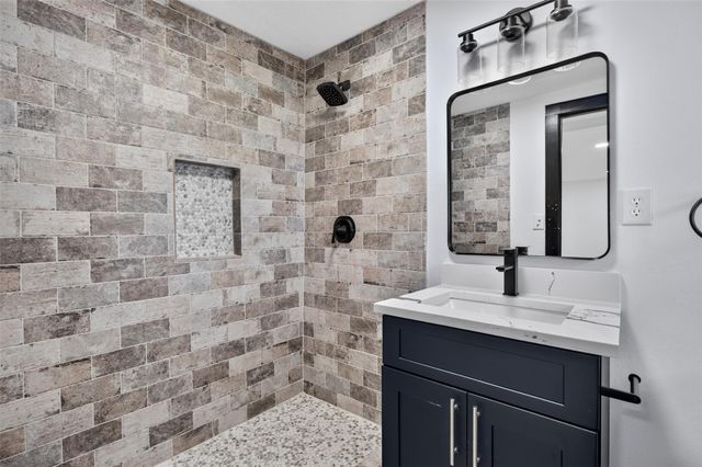 1506 Clay Street, Brenham, TX 77833