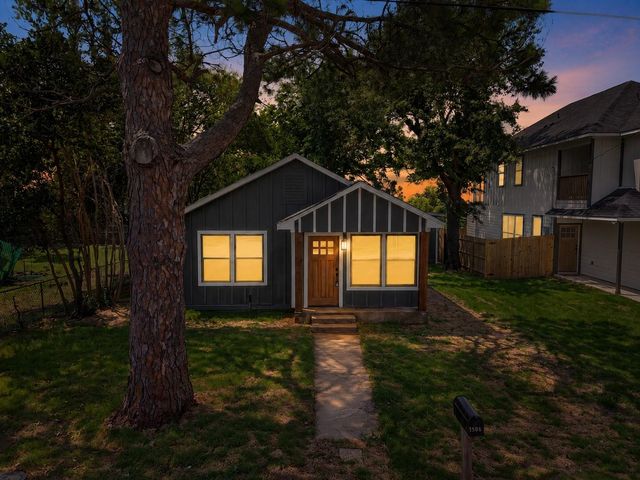 1506 Clay Street, Brenham, TX 77833