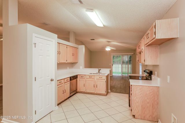 2856 TUSCARORA Trail, Middleburg, FL 32068