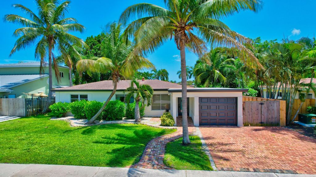 334 NE 28th Road, Boca Raton, FL 33431