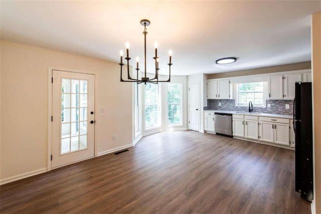 3742 Willow Tree Circle, Douglasville, GA 30135