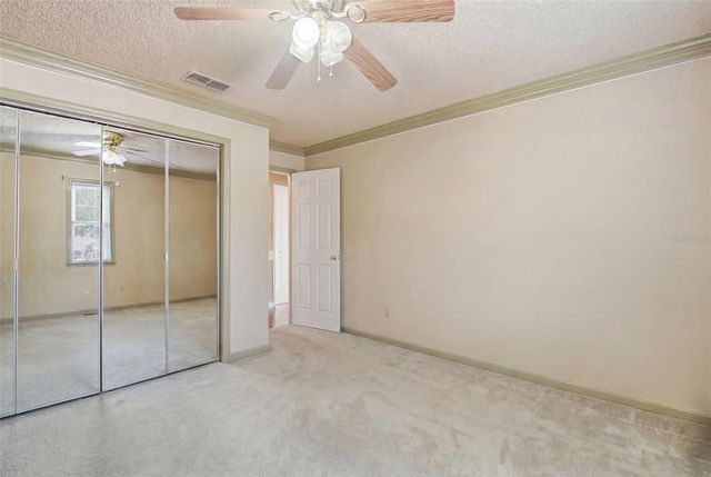 5 VENETIAN COURT, Tarpon Springs, FL 34689