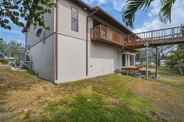 5 VENETIAN COURT, Tarpon Springs, FL 34689