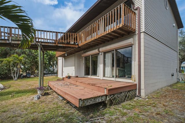 5 VENETIAN COURT, Tarpon Springs, FL 34689