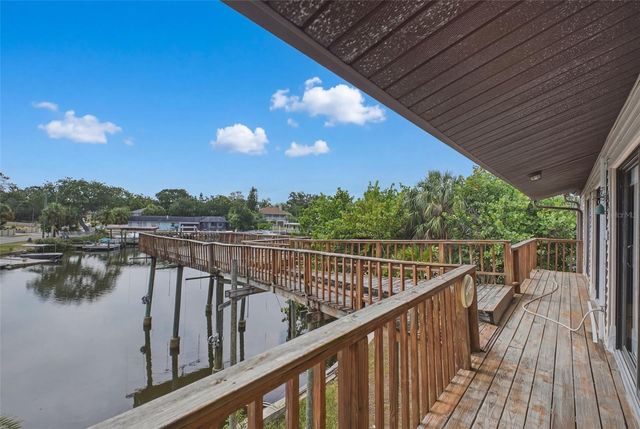 5 VENETIAN COURT, Tarpon Springs, FL 34689