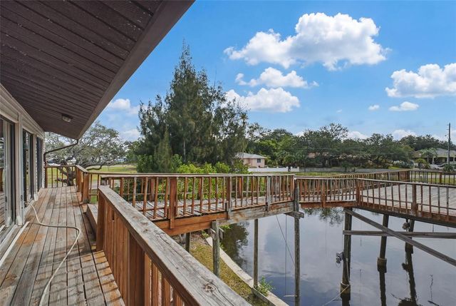 5 VENETIAN COURT, Tarpon Springs, FL 34689