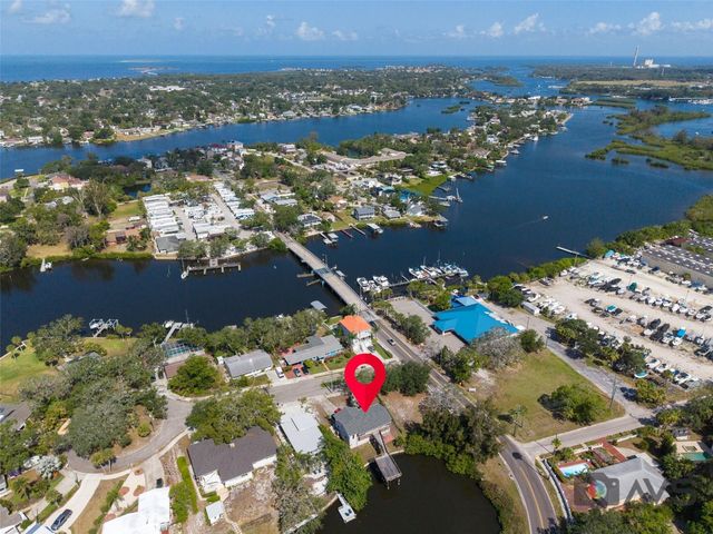 5 VENETIAN COURT, Tarpon Springs, FL 34689