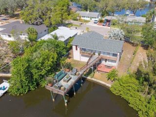 5 VENETIAN COURT, Tarpon Springs, FL 34689