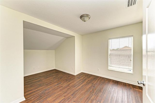 15121 SEAROBBIN DRIVE, Lakewood Ranch, FL 34202