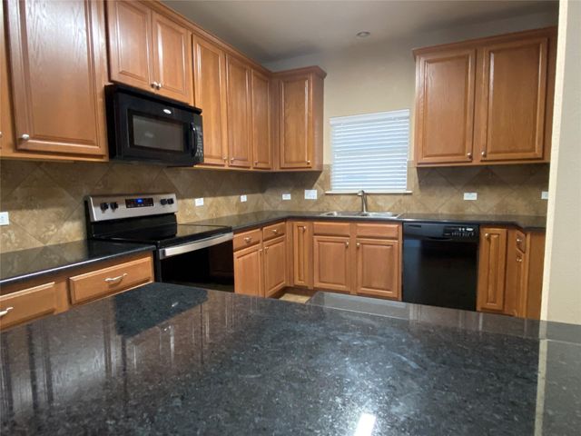 1501 BIG THICKET DR, Cedar Park, TX 78613