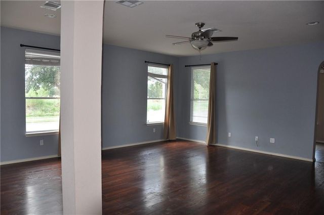 1501 BIG THICKET DR, Cedar Park, TX 78613