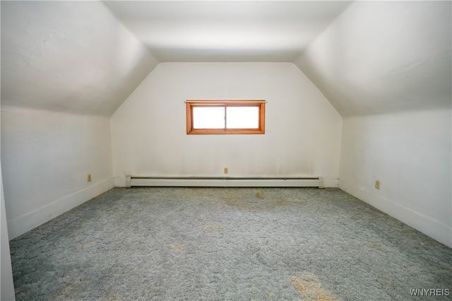 33 Owahn Place, Buffalo, NY 14210