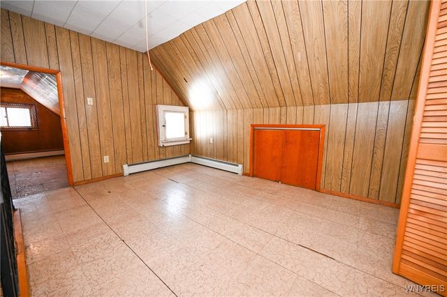 33 Owahn Place, Buffalo, NY 14210