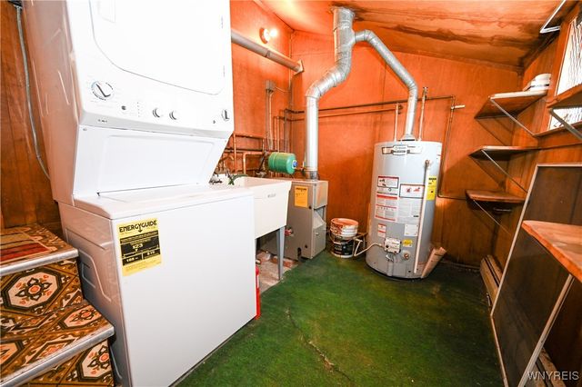 33 Owahn Place, Buffalo, NY 14210