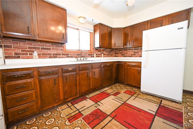 33 Owahn Place, Buffalo, NY 14210