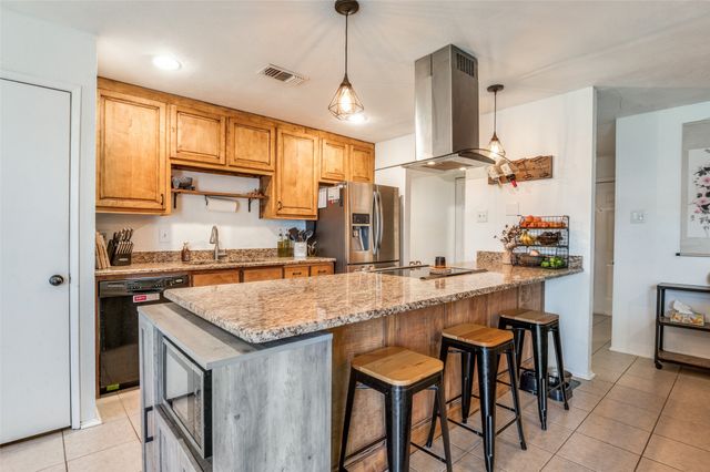 5209 Baker, The Colony, TX 75056