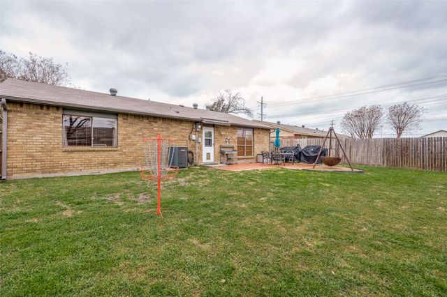 5209 Baker, The Colony, TX 75056