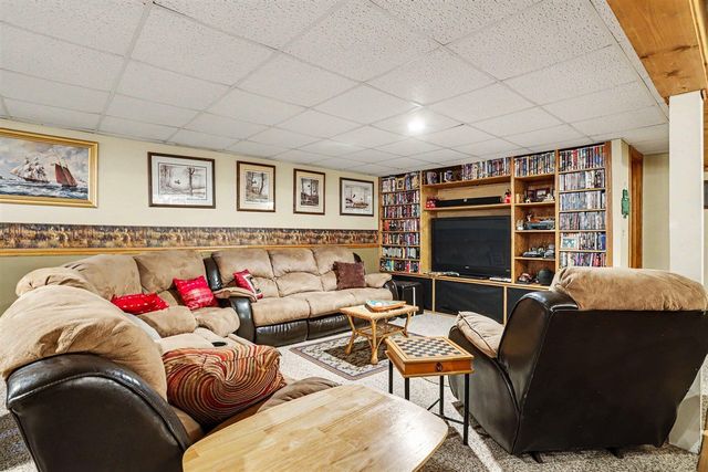 55019 N Fisher Lake Road, Three Rivers, MI 49093
