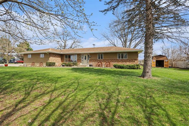 55019 N Fisher Lake Road, Three Rivers, MI 49093